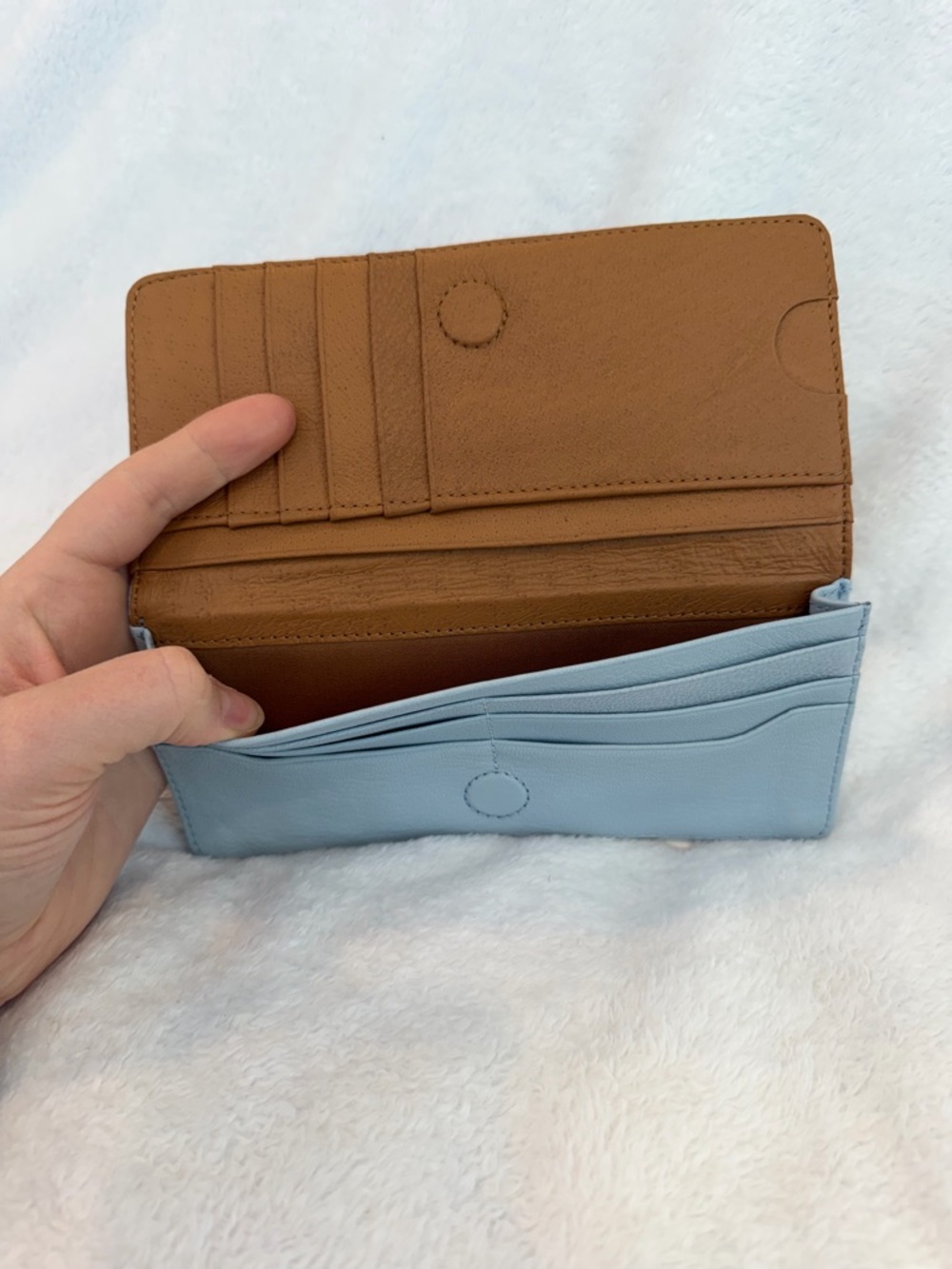 HOBO Hutton Large Wallet - Picture 4 of 4